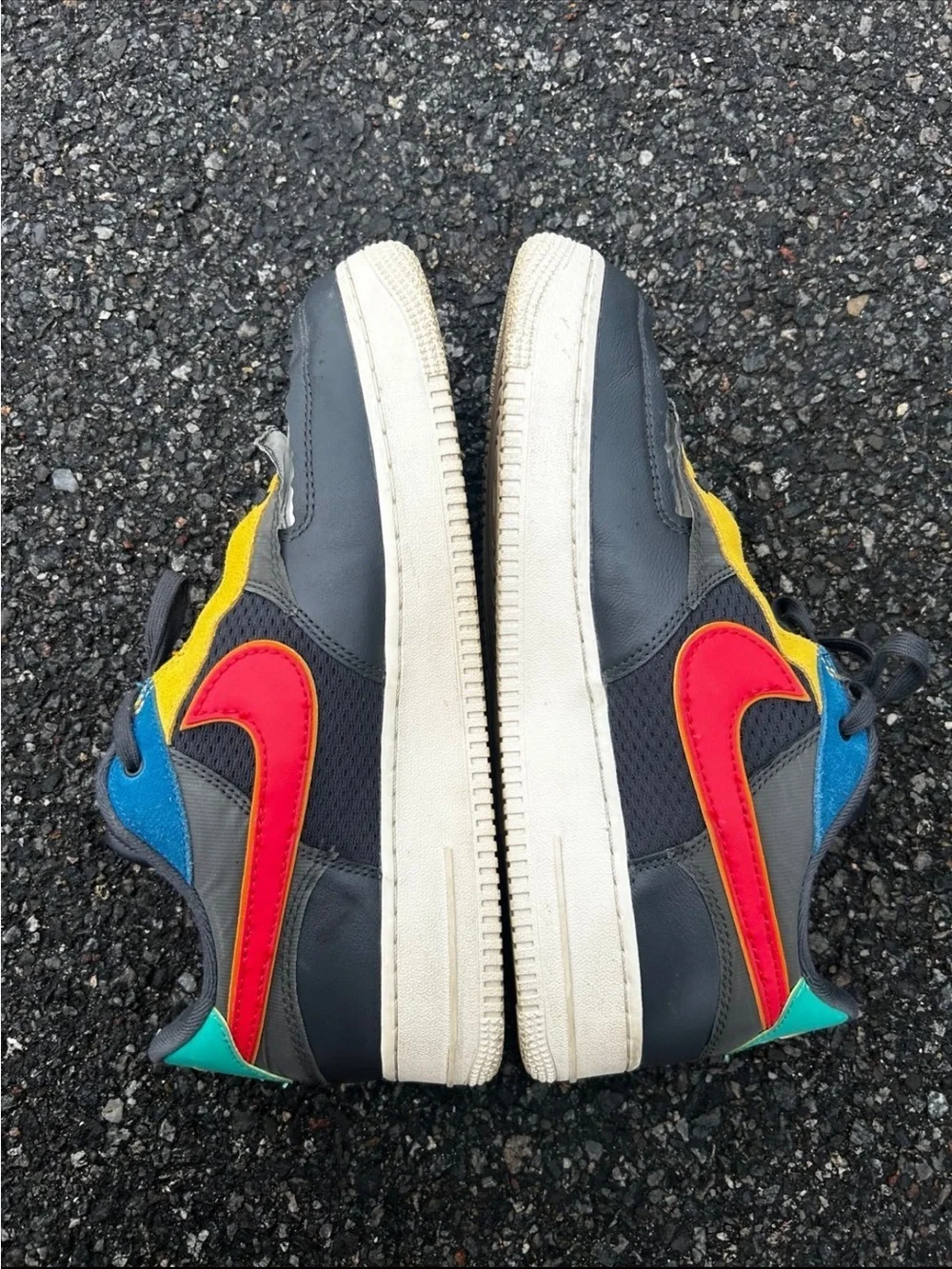 Nike Men's Multicolor Low-Top Sneakers - Black, Red, Yellow, Blue, Teal